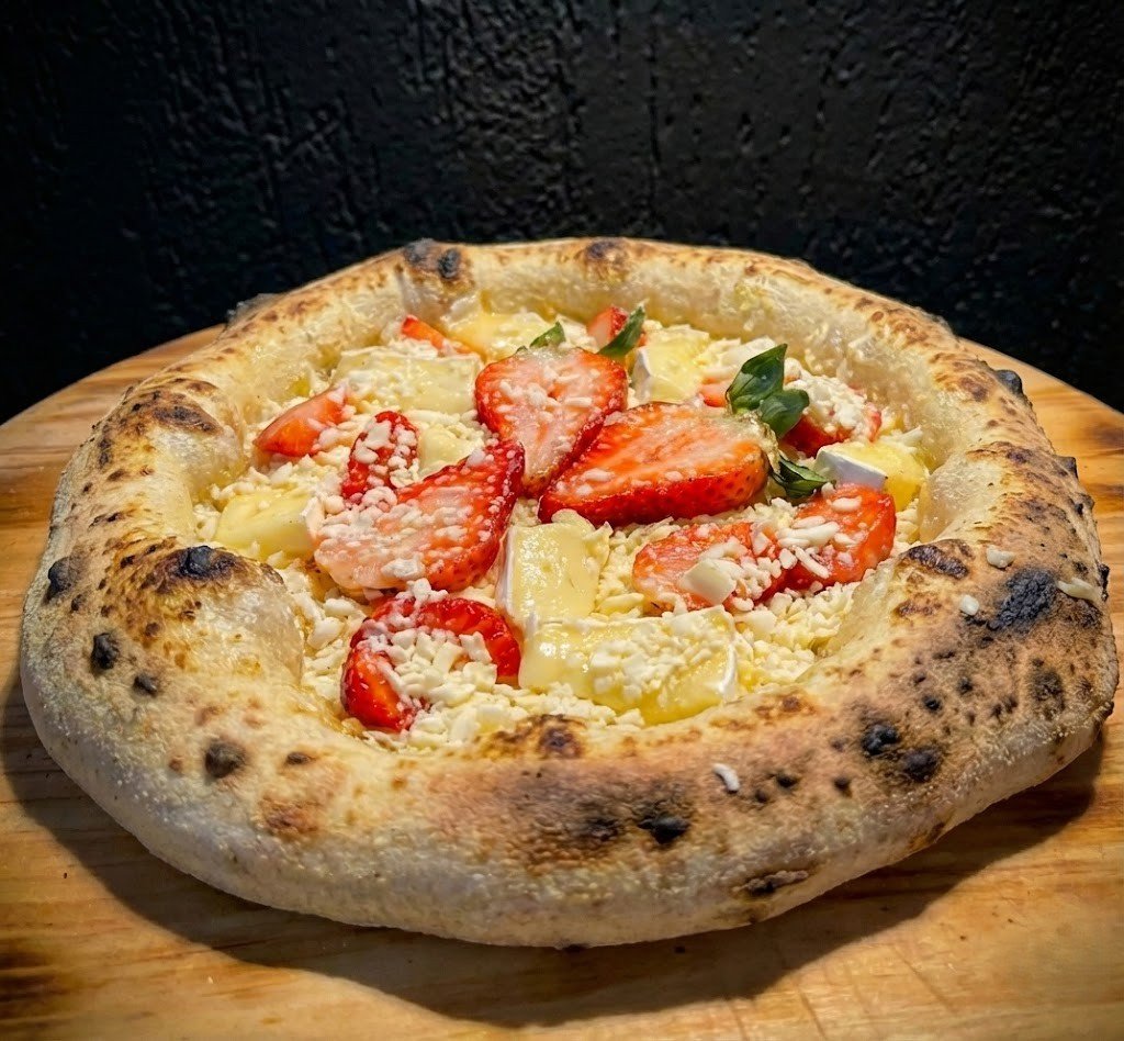 Pizza Morango Brie